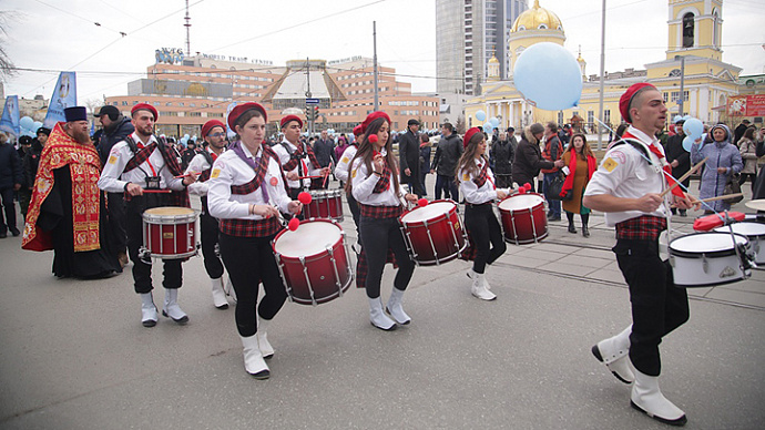 Пасхальный ход в Екатеринбурге дойдёт до будущего собора святой Екатерины
