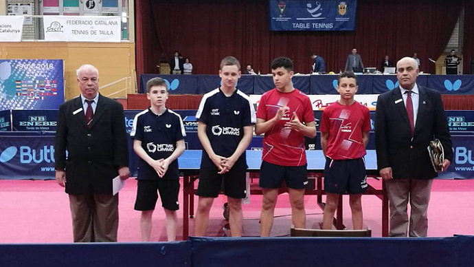 Свердловские кадеты-теннисисты взяли серебро на турнире в Испании