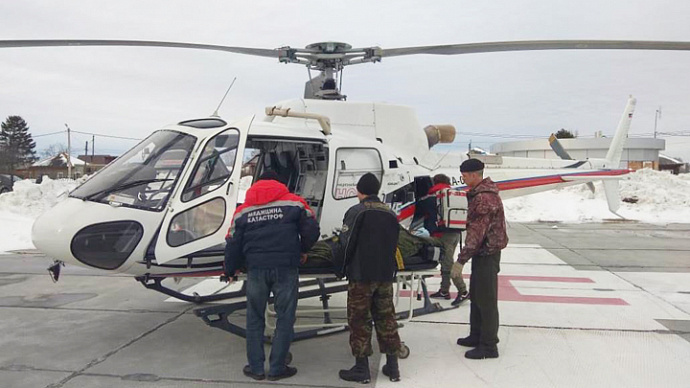 Вертолёты санавиации дважды за день перевезли свердловчан с травмами головы