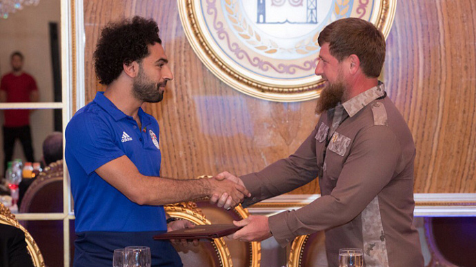 Египетский футболист Салах стал почётным гражданином Чечни