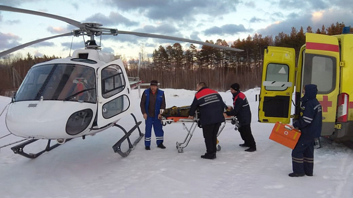 Свердловские вертолёты санавиации трижды за день пришли на помощь пациентам