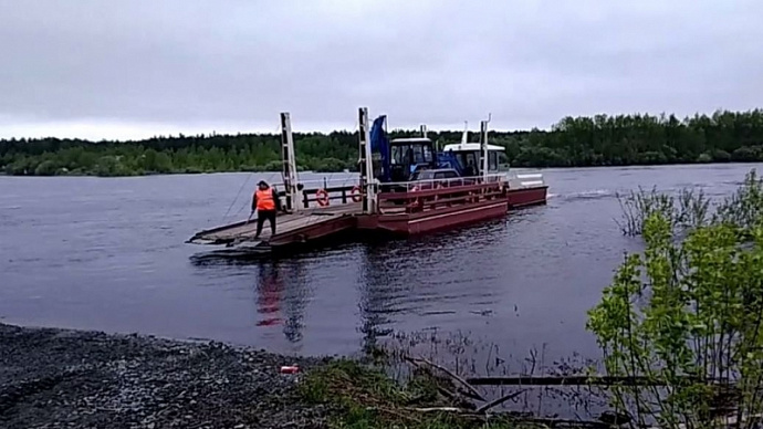 На Среднем Урале открыли 9 переправ для связи с затопленными территориями