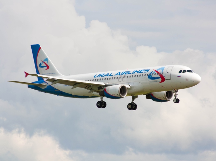 Пассажиры «Трансаэро» полетят за границу «Уральскими авиалиниями»